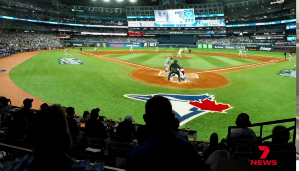 Cosm Dallas施設内の3つのエリア概要