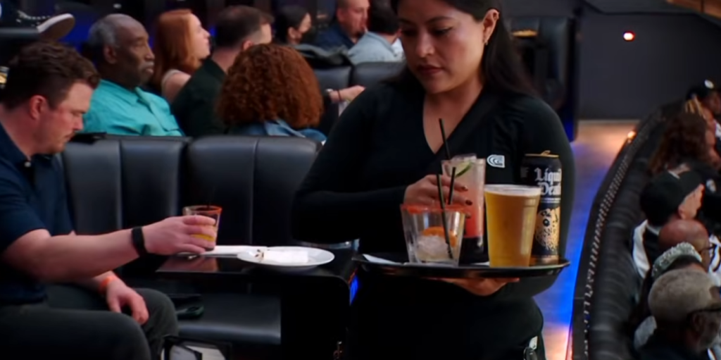 Cosm DallasとTexas Live!の比較表